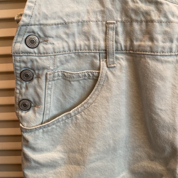 Free People Denim shorts 2 available check sizes - Picture 10 of 11